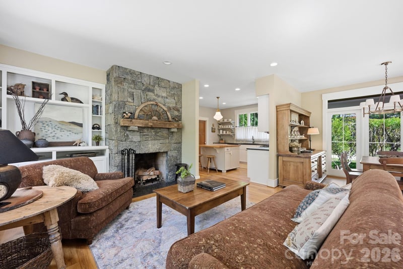 415 Goodrum St, Davidson, NC 28036