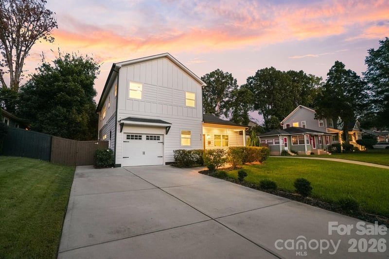 526 Seldon Dr, Charlotte, NC 28216