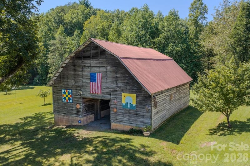 1867 Bills Creek Rd, Lake Lure, NC 28746