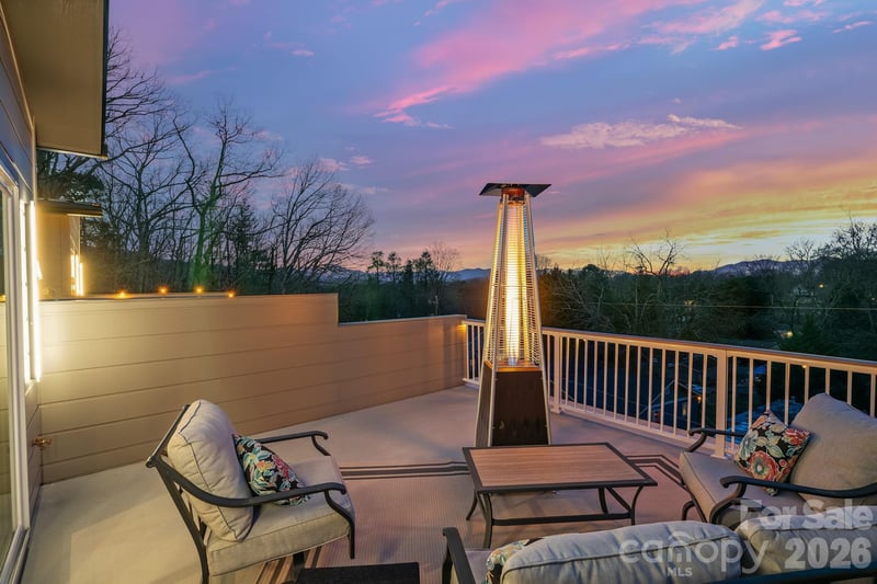 13 Gudger Rd, Asheville, NC 28806