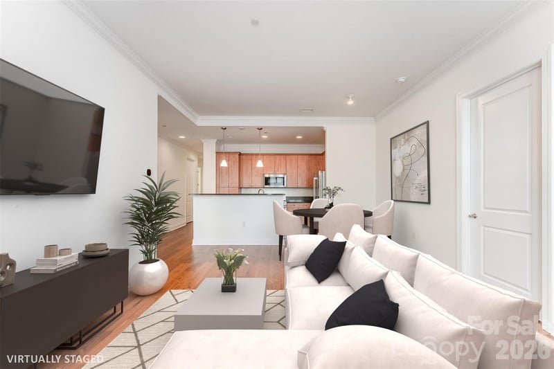 230 S Tryon St #511, Charlotte, NC 28202