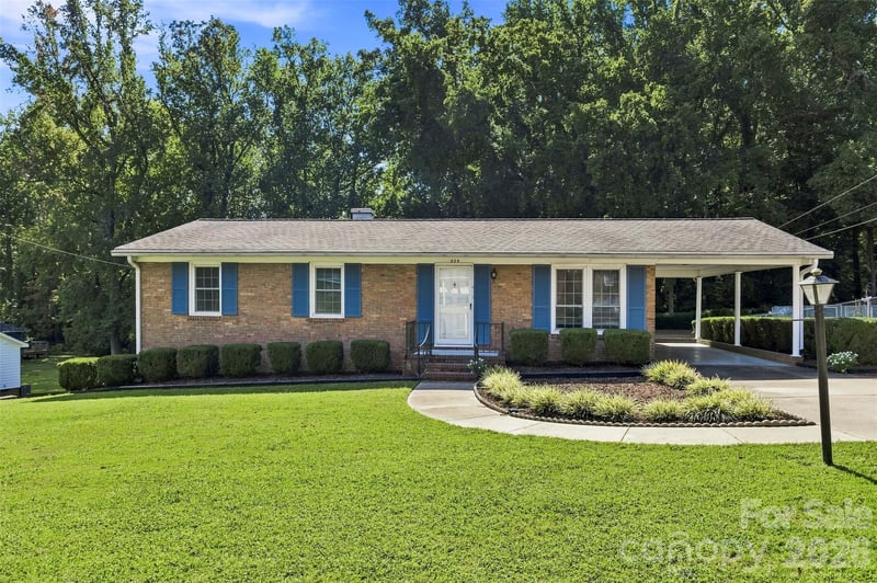 628 Sedgefield St SW, Concord, NC 28025