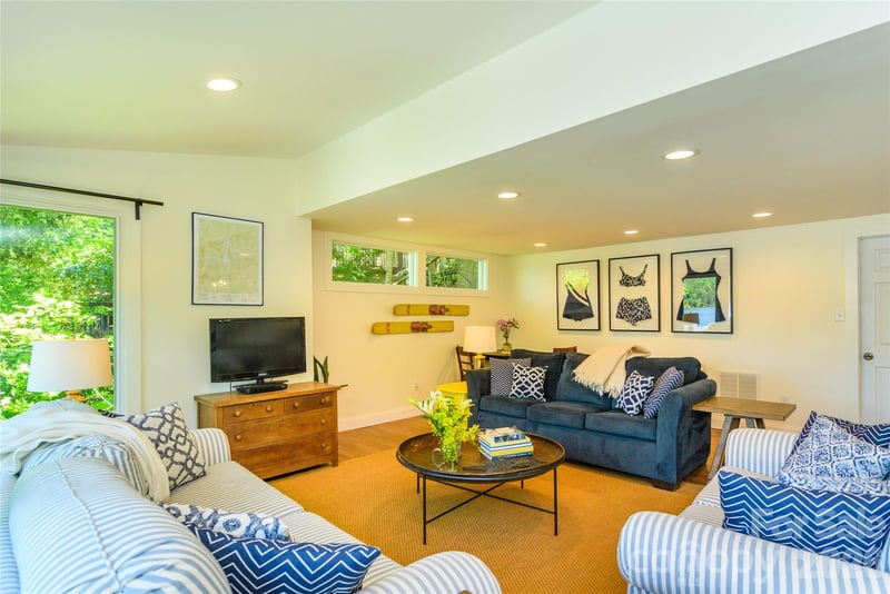 138 Hummingbird Cv, Lake Lure, NC 28746
