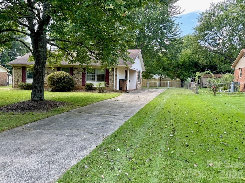 8211 Wynnview Rd, Indian Trail, NC 28079