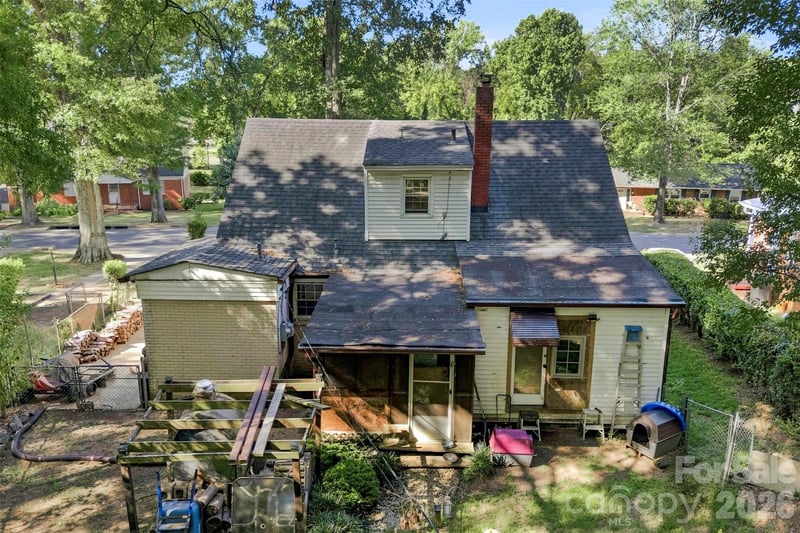 314 Fannie Cir, Charlotte, NC 28205