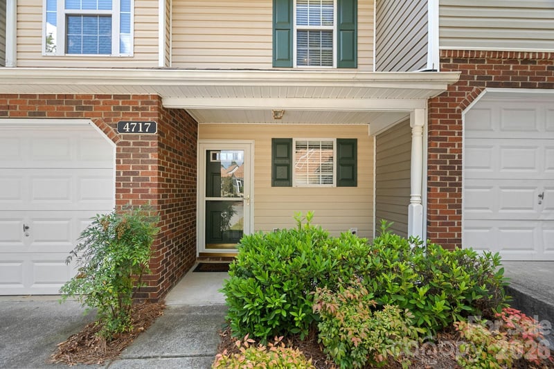 4717 Grier Farm Ln, Charlotte, NC 28270