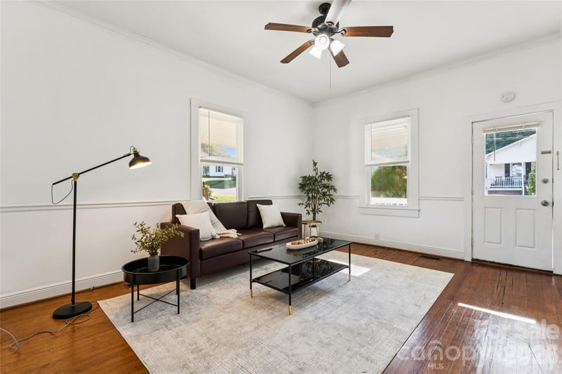 402 York Ave, Kannapolis, NC 28083
