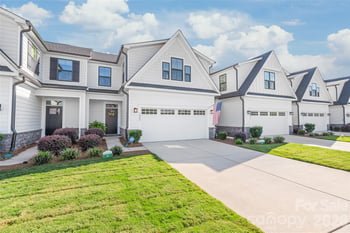 7049 Old Evergreen Pw, Indian Trail, NC 28079