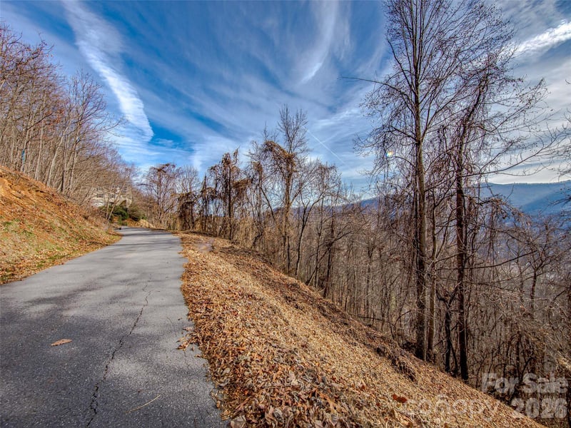 39 Grandview Cliff Hts, Maggie Valley, NC 28751
