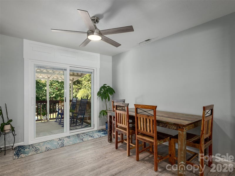 182 Locust Ct, Arden, NC 28704