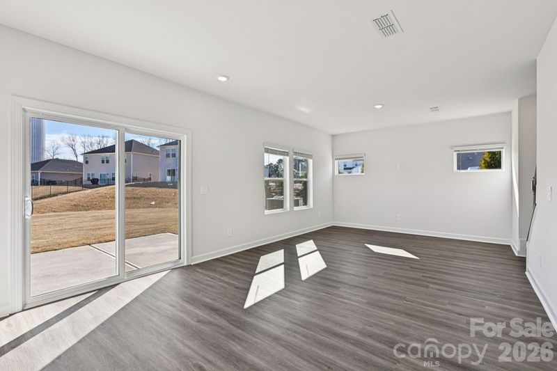 2320 Snapdragon Ct, Stanley, NC 28164