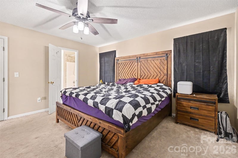983 Farmington Ct, Concord, NC 28025