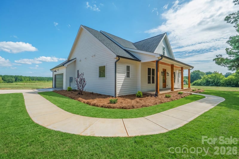 3104 Mount Pleasant Rd, Sherrills Ford, NC 28673