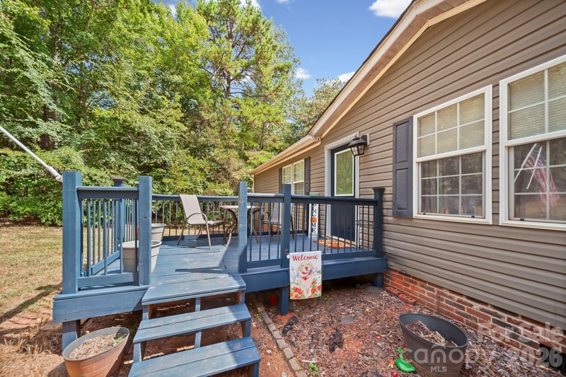 8027 Hillanby Ct, Waxhaw, NC 28173