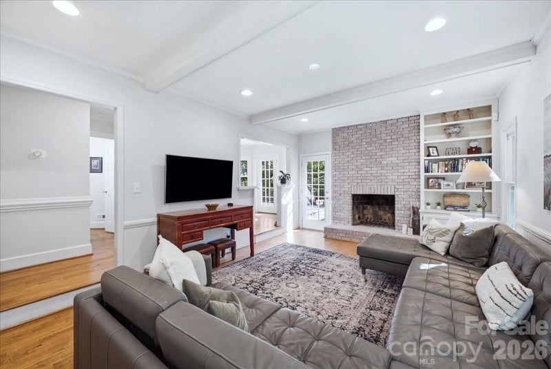 10141 Hanover Glen Rd, Charlotte, NC 28210