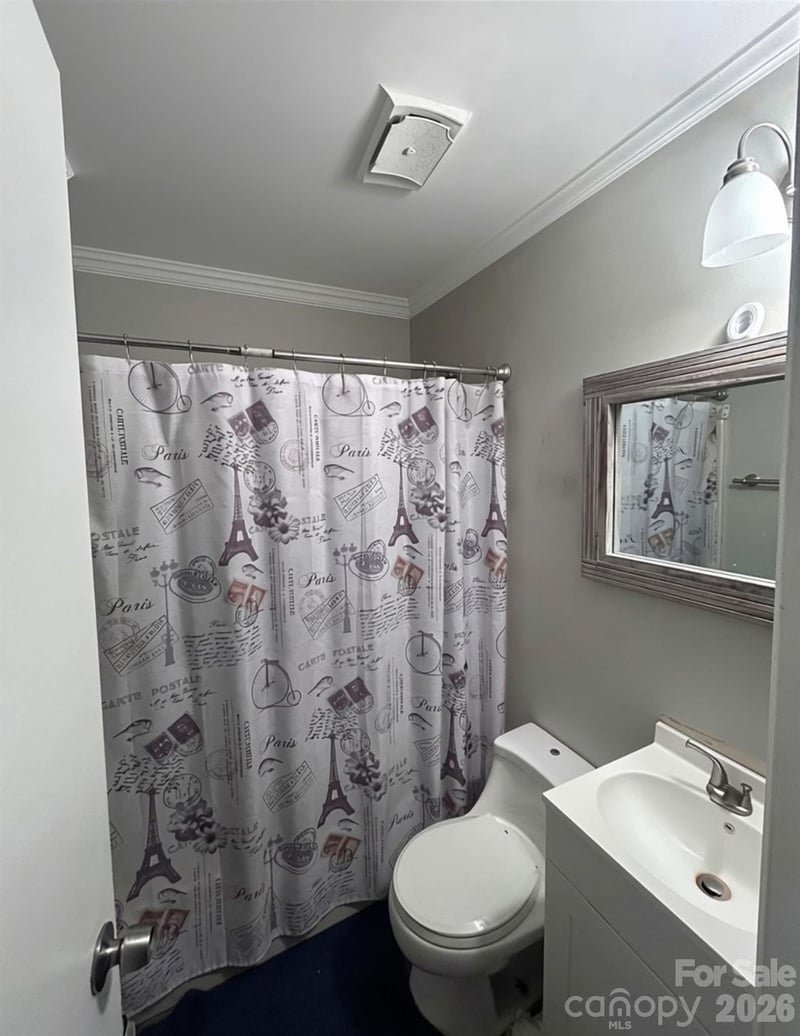 9101 Milton Morris Dr, Charlotte, NC 28227