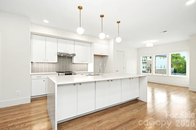 1424 Lomax Ave, Charlotte, NC 28211