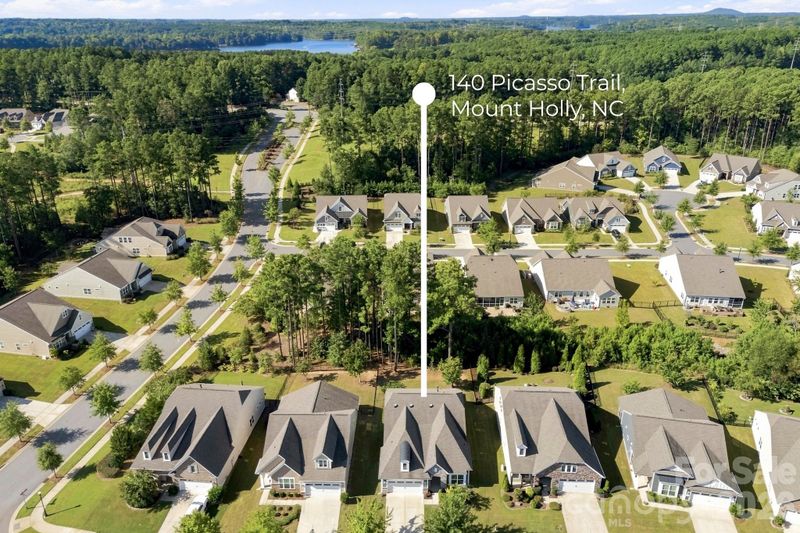 140 Picasso Trl, Mount Holly, NC 28120