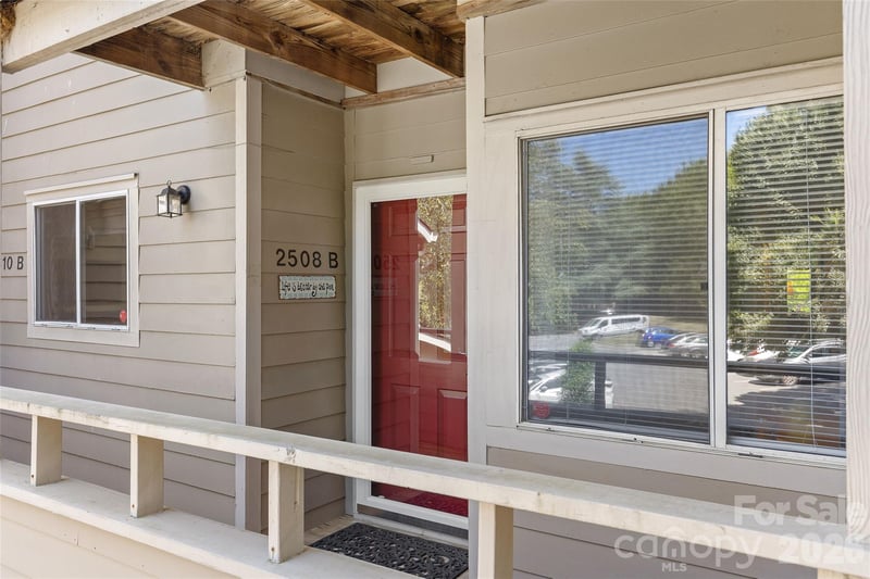 2508 Stradbrook Dr #B, Charlotte, NC 28210