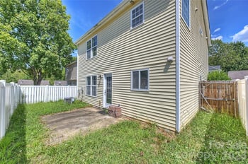 7310 Fig Ln, Charlotte, NC 28215