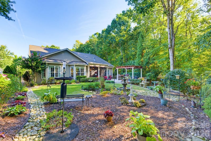3307 Collaroy Rd, Waxhaw, NC 28173