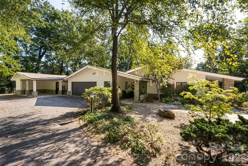 6 Deerfield Rd, Asheville, NC 28803