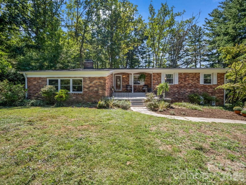 21 Sleepy Hollow Dr, Asheville, NC 28805