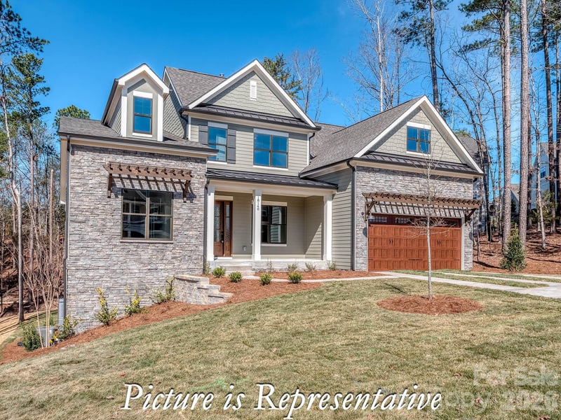 16818 Harbor View Rd, Charlotte, NC 28278