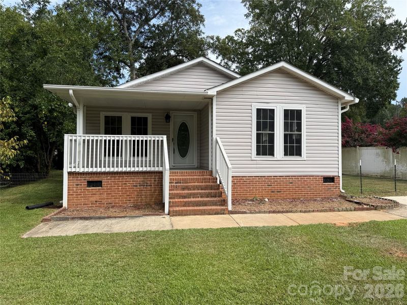 153 Loomis St, Chester, SC 29706