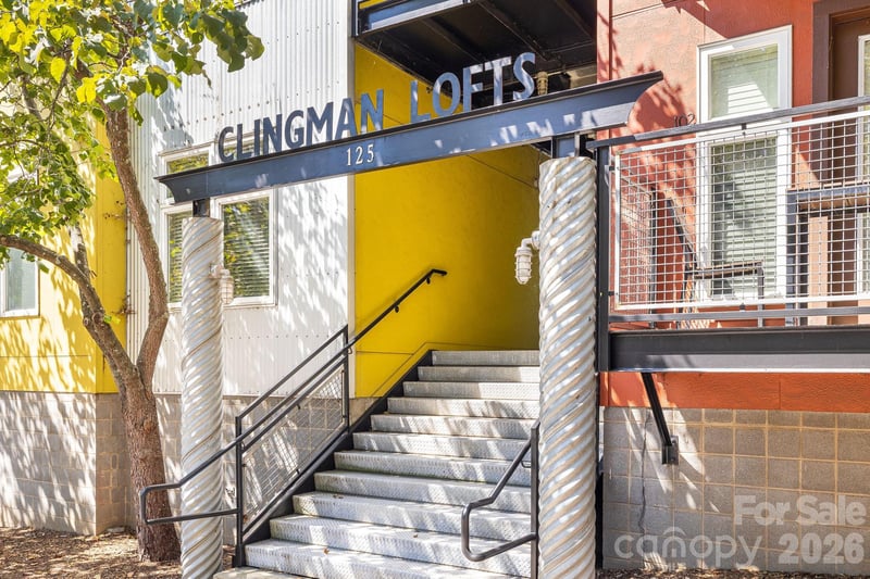125 Clingman Ave #203, Asheville, NC 28801