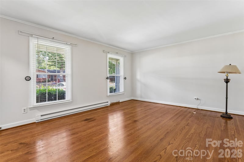 6408 Spring Garden Ln, Charlotte, NC 28213
