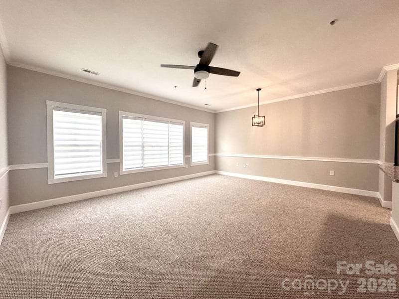 8745 Coralbell Ln, Charlotte, NC 28213