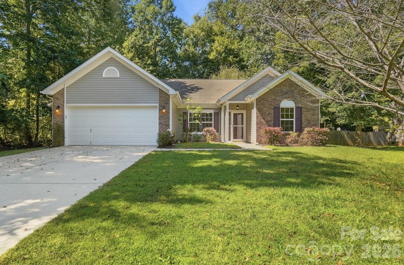 12321 Bronx Dr, Huntersville, NC 28078
