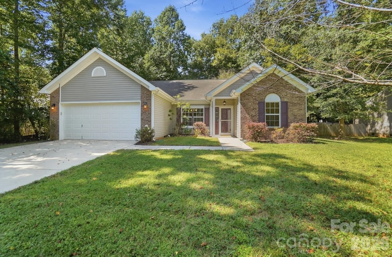 12321 Bronx Dr, Huntersville, NC 28078