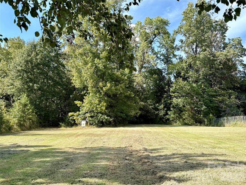 5928 Lewis Rd, Gastonia, NC 28052
