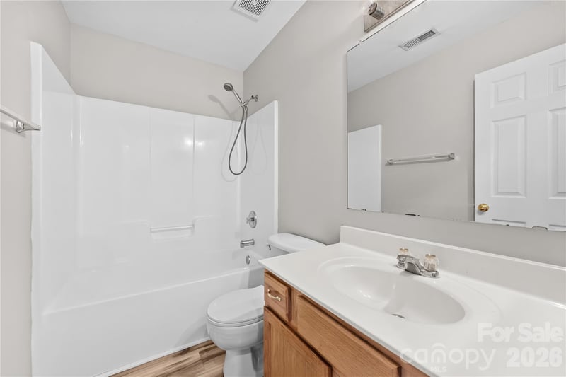 11811 Cheviott Hill Ln, Charlotte, NC 28213