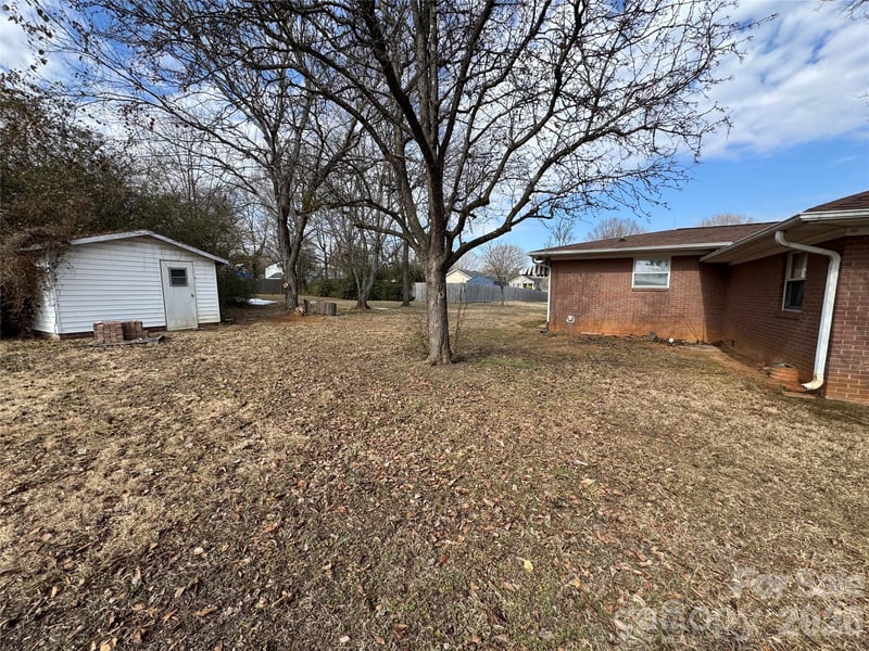 545 Collins St, Kannapolis, NC 28083