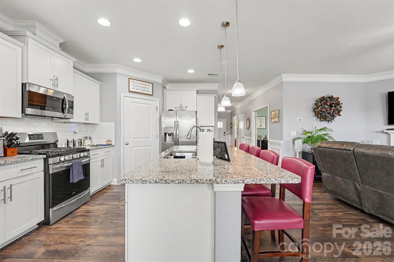 110 Boatwright Ln, Mooresville, NC 28117