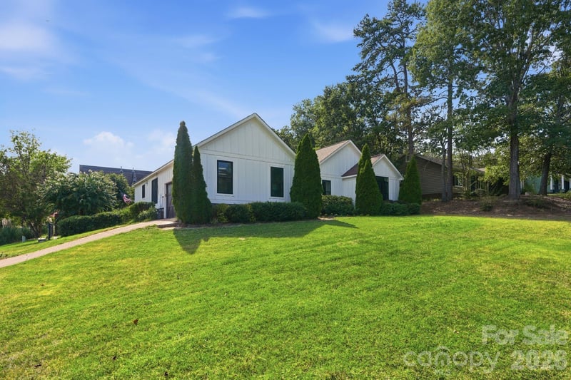 12632 Sulgrave Dr, Huntersville, NC 28078