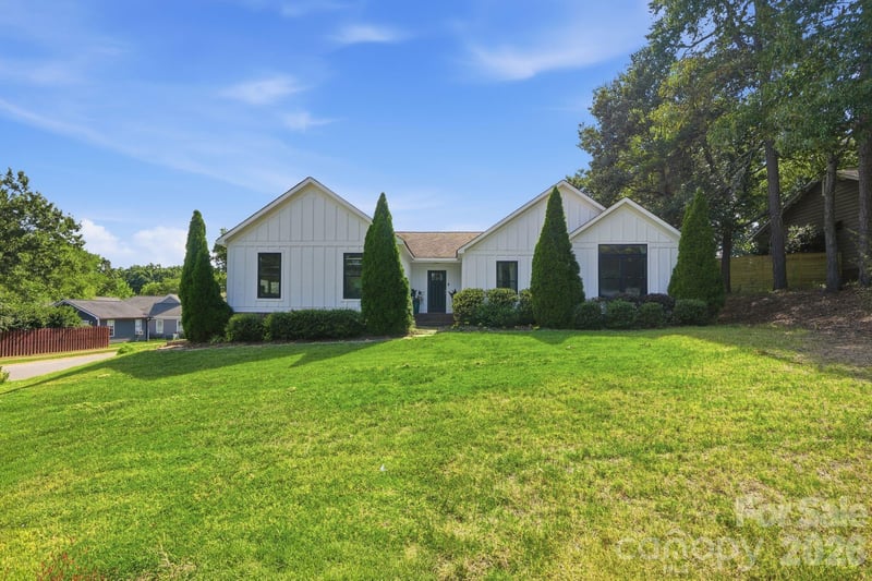12632 Sulgrave Dr, Huntersville, NC 28078