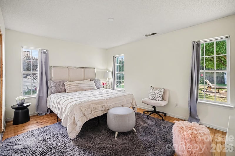 15725 Southern Garden Ln, Charlotte, NC 28278