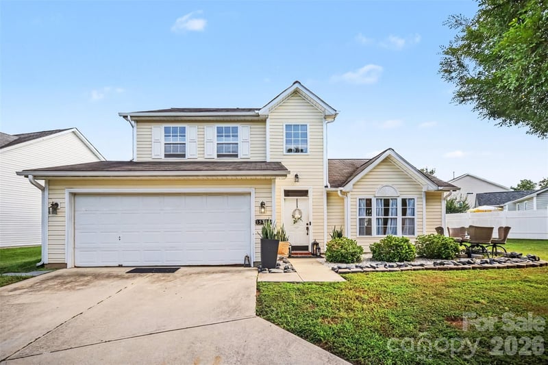 15725 Southern Garden Ln, Charlotte, NC 28278