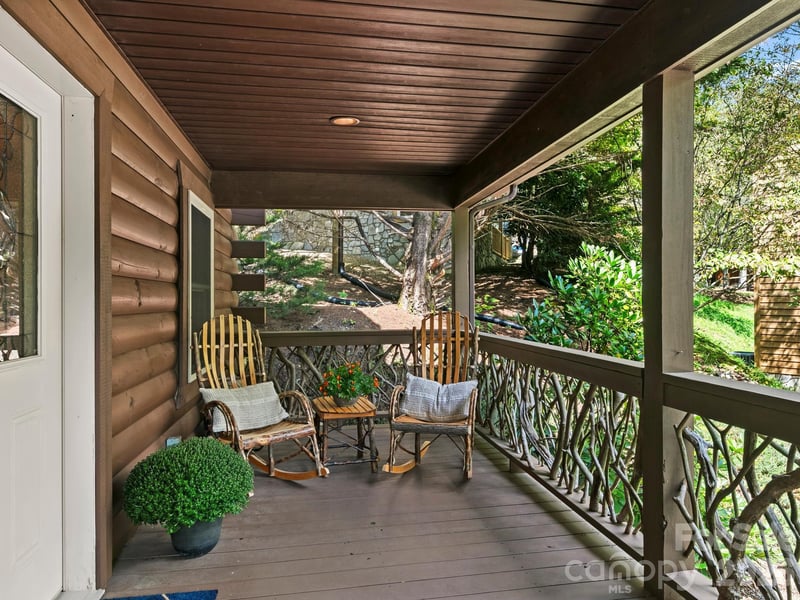 72 Cottontail Trl, Maggie Valley, NC 28751