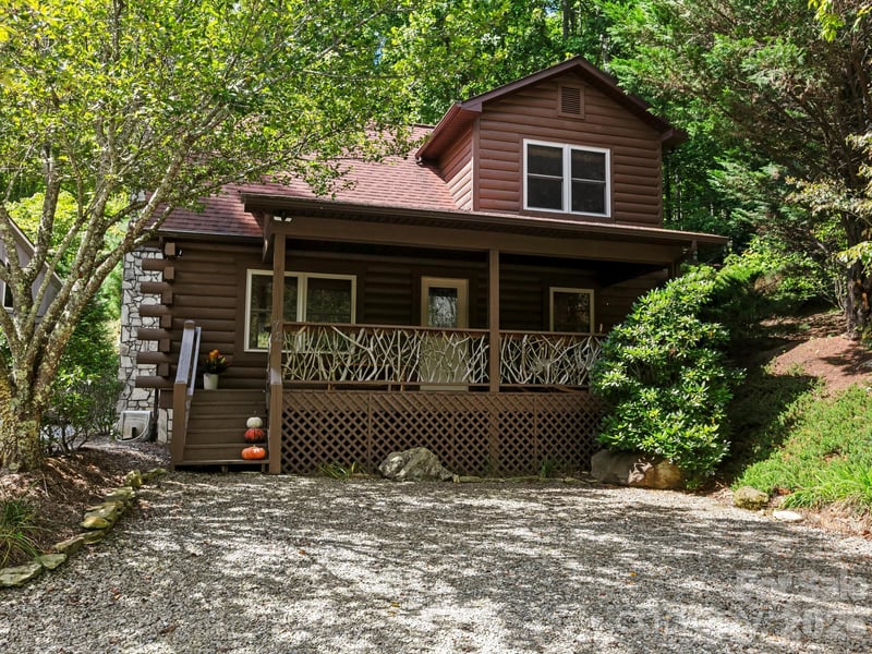 72 Cottontail Trl, Maggie Valley, NC 28751