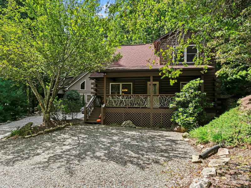 72 Cottontail Trl, Maggie Valley, NC 28751