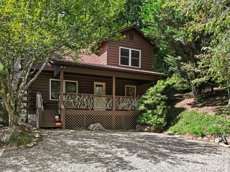 72 Cottontail Trl, Maggie Valley, NC 28751