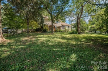 6516 Brynwood Dr, Charlotte, NC 28226
