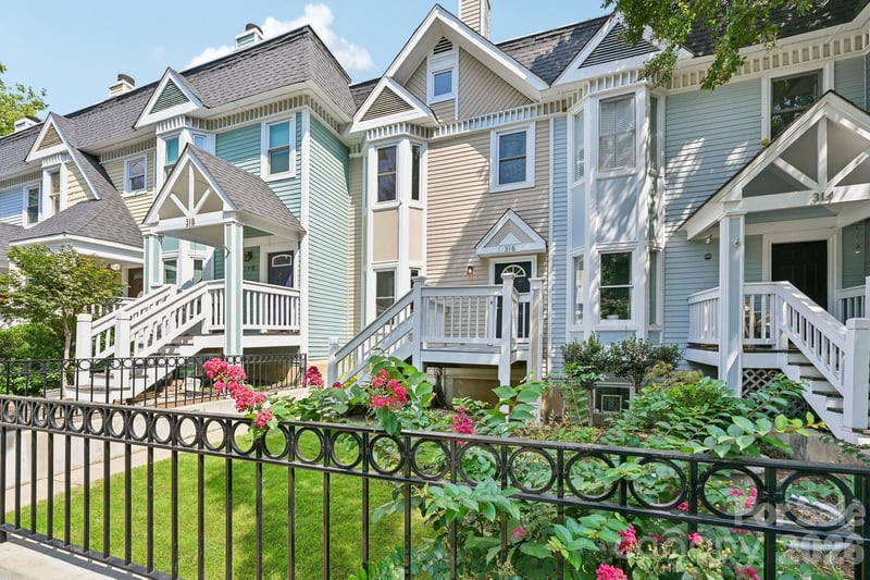 316 W 10th St, Charlotte, NC 28202