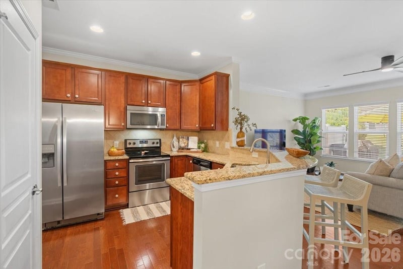 6437 Silver Star Ln, Charlotte, NC 28210