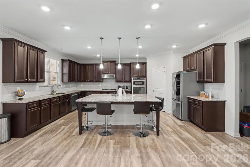 853 Double Oak Ln SE, Concord, NC 28025